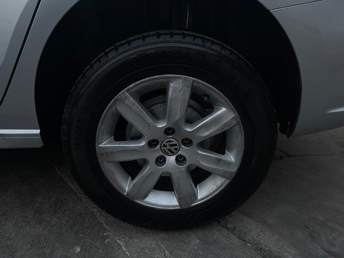 Volkswagen Vento 1.6 Style Mt