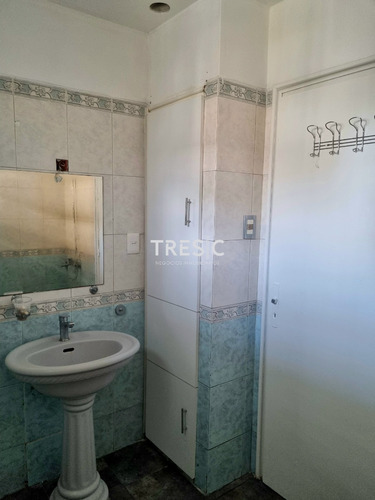 Venta De Casa Padrón Único 3 Dormitorios Más Escritorio Y Garaje Parque Batlle