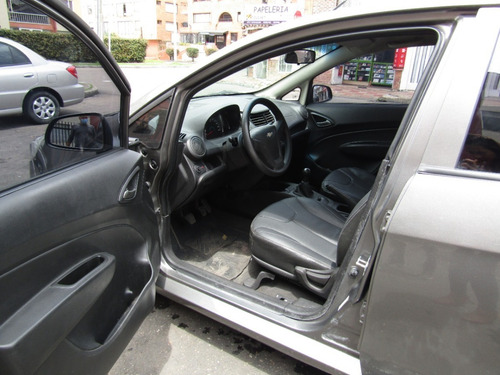 Imagen 10 de 14 de Chevrolet Sail 1.4 Ls M/t A.a