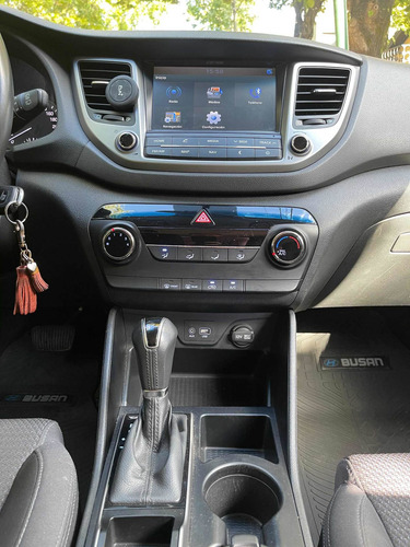 Hyundai Tucson 2.0 16v 2017