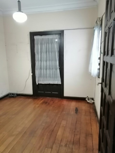Se Vende Casa Grande De 2 Pisos, Pasaje Jofre Viña Del Mar