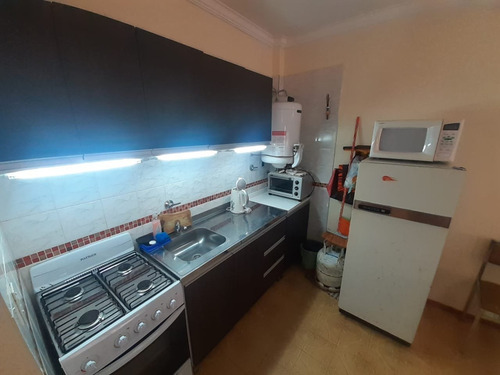 Imagen 4 de 12 de Venta Villa Gesell Centro 2 Amb (alfio 1)