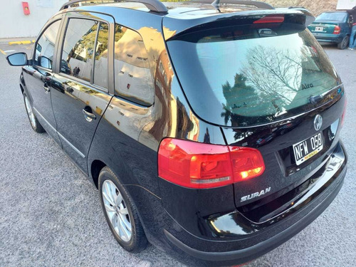 Imagen 5 de 18 de Volkswagen Suran 2013 1.6 Highline 101cv 11c