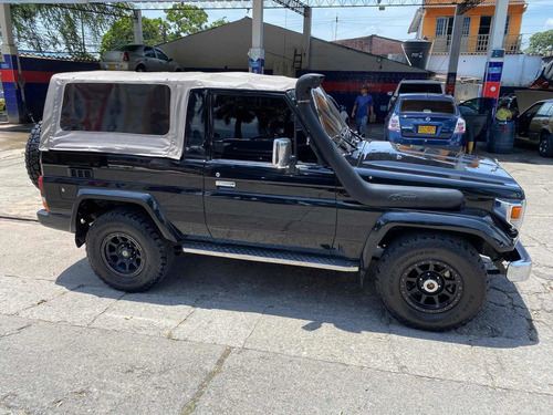 Toyota Land Cruiser 1996 4.5 Fzj75 Macho