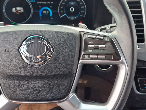 SsangYong Rexton 2.2 TD 8AT 4WD-YRX22 LIMITED PLUS
