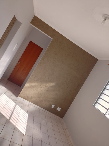 Belo Apartamento Reformado E Quitado, 48 M°, 80 Mil 