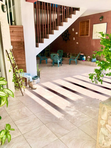 Mundo Inn Vende Casa Triple Proposito, Vivienda, Posada Y Marina