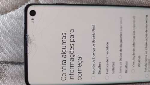 Samsung S10 Normal Com Um Trinco Na Tela Mais Não Interfere
