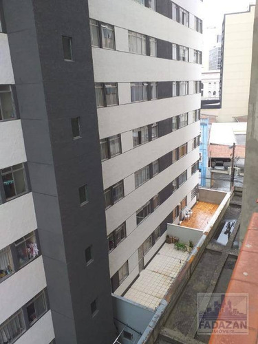 Imagem 14 de 30 de Apartamento Com 1 Dormitório Para Alugar, 45 M² Por R$ 850,00/mês - Centro - Curitiba/pr - Ap0494
