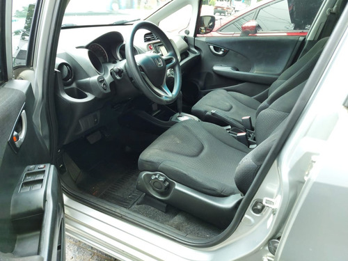 Honda New Fit
