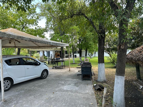 Quinta En Venta En El Castillo En Cadereyta