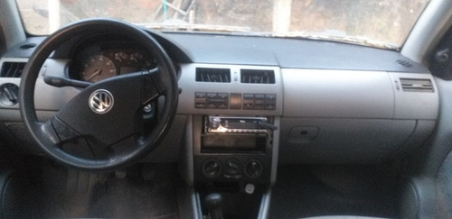 Volkswagen Gol 2000 1.0 16v 5p
