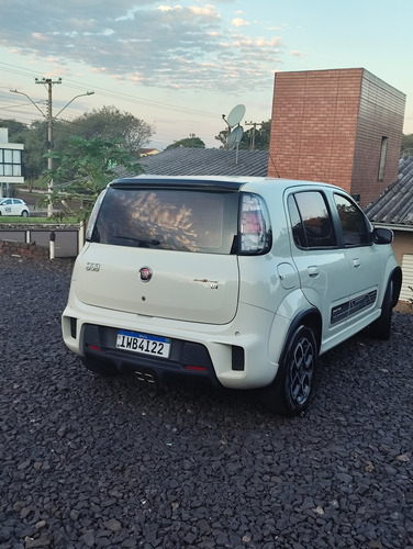Fiat Uno 1.4 Sporting Flex Dualogic 5p