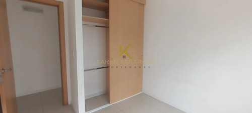 Apartamento En Torres Barcelona