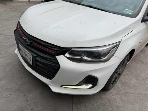 Chevrolet Onix 1.0T Premier Red Line At