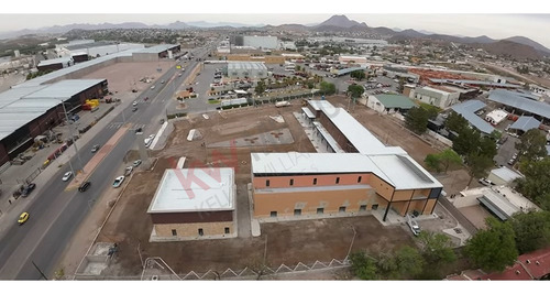 Local En Renta De 89.38 M2 En $34,411 En Plaza Pastizal En La Unión Ganadera De Chihuahua Km 8.5...