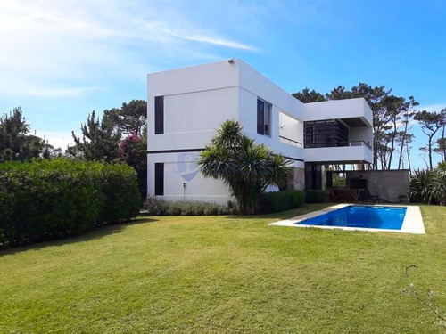Punta Del Este, Zona Tio Tom - Ref: 1098