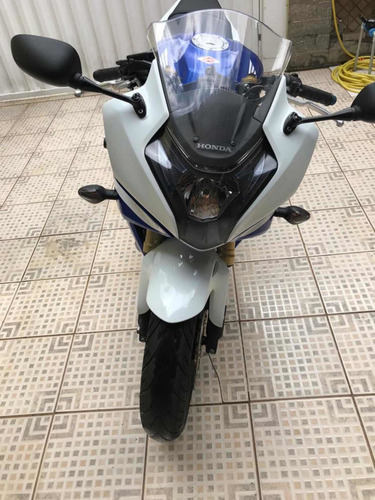 Imagem 4 de 6 de Honda Cbr
