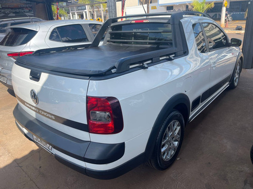 Imagem 4 de 8 de Volkswagen Saveiro 1.6 Cross Ce 16v Flex 2p Manual