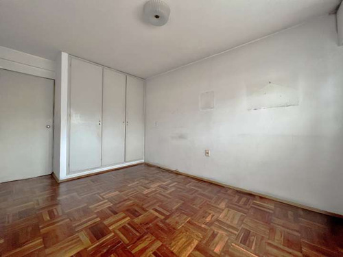 Venta De Apartamento 2 Dormitorios En Pocitos