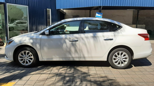 Imagen 4 de 15 de Nissan Sentra 2019 1.8 Sense Cvt