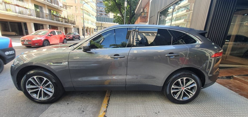 Jaguar F-pace - Motum