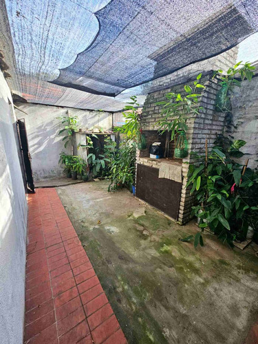 Venta Casa 2 Dorm+comercio Gral Rojo Ap. Credito