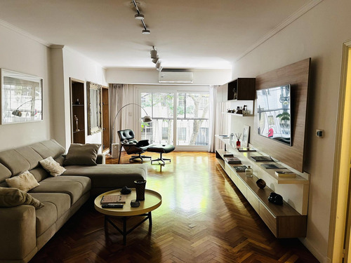 Venta 4 Ambientes Remodelado Con Cochera En Palermo Chico