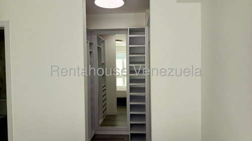 Sb Alquiler Atrium, Es Un Exclusivo Conjunto Residencial Ubicado En El Rosal, Cuenta Con 134,72 Mts2