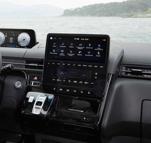Hyundai Staria 4wd - 0km