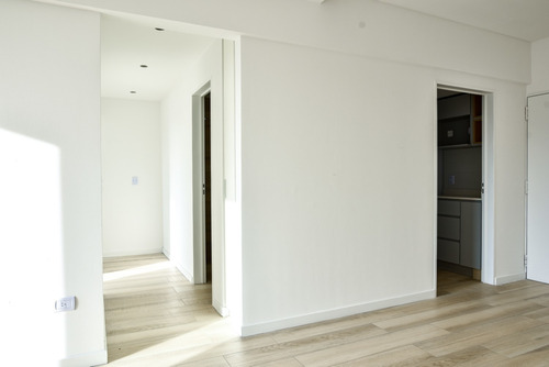 Imagen 7 de 14 de Tres Ambientes A Estrenar - Excelente Calidad