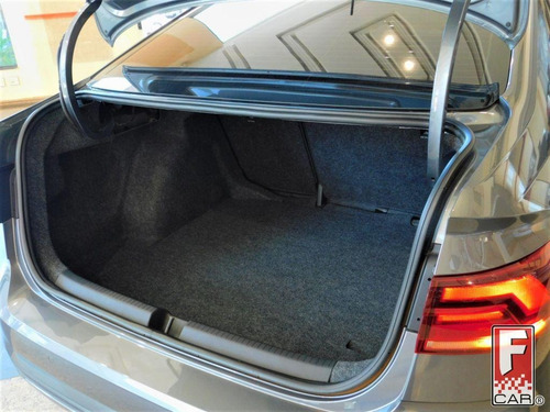 Imagem 8 de 10 de Volkswagen Virtus Comfort. 200 Tsi 1.0 Flex 12v Aut
