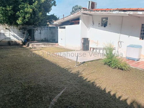 Casa En Venta Para Remodelar Urb Tiuna Maracay 25-14056 Apd