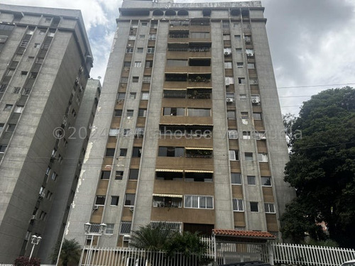 Amplio Y Cómodo Apartamento En Santa Fe Norte #24-26154