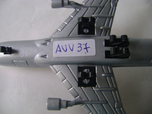 Imagen 10 de 10 de Nico Avion Metal Airlines I L 28 15 X 13 Cm (avv 37)