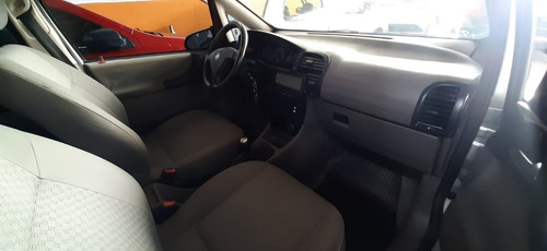 Imagem 8 de 8 de Chevrolet Zafira Confort 2.0 Flex 2007