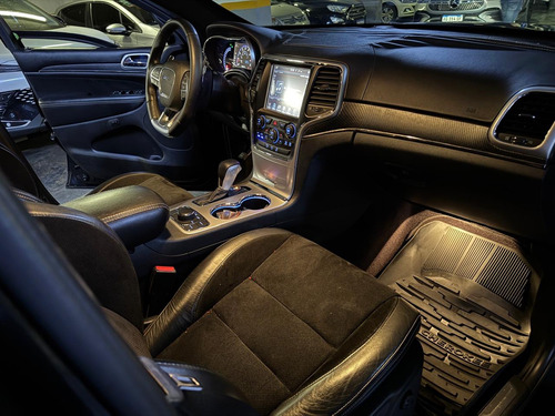 Jeep Grand Cherokee 6.4 Srt Atx 465hp At