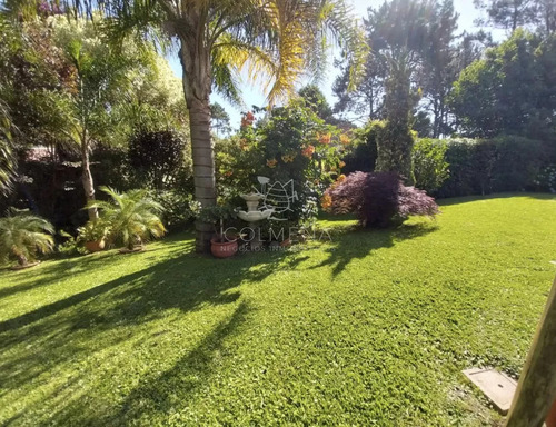 Casa En Altos De Pinares - Muy Lindo Entorno.