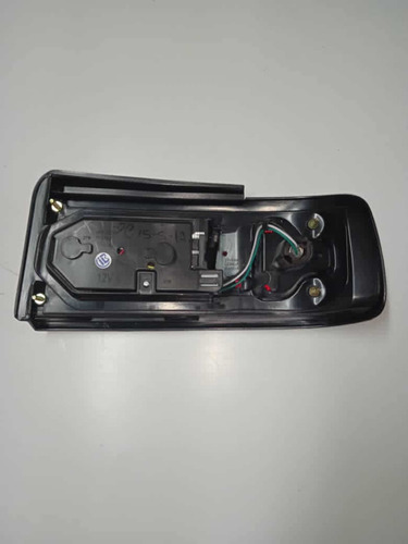 Stop Nissan Sentra B13 2002 - 2005 Izquierdo