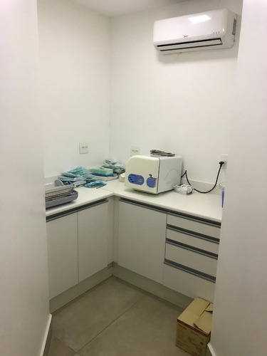 Imagem 9 de 14 de Vende-se Clínica Com 2 Salas Odonto E 3 Médicas De Coworking