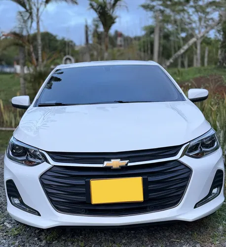 Chevrolet Onix 1.0T Premier Hatch At