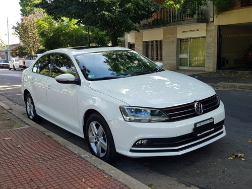 Volkswagen Vento 2.5 Luxury 170cv Tiptronic 2015