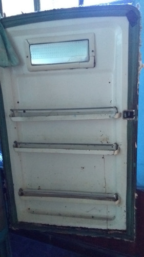 Heladera Antigua (no Funciona Para Decoración) (no Envío) (Usado)