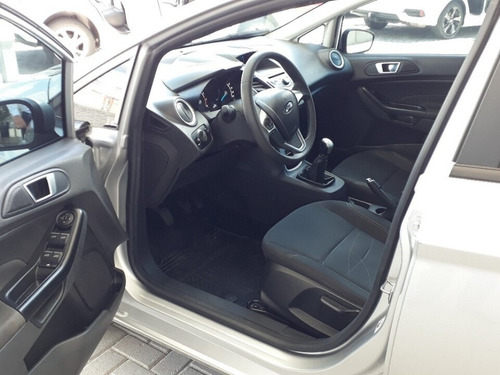 Ford Fiesta 2015/2016 0228