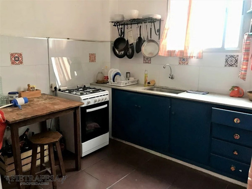 Imagen 4 de 14 de Apartamento En Venta - 5 Dormitorios - 2 Baños- Blacón- Mercedes - Cordon