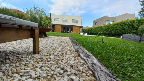 Imagen 18 de 30 de Venta Casa Barrio San Isidro Labrador Pileta Tigre