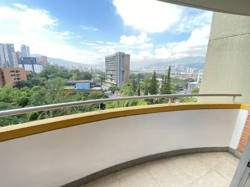 Apartaestudio En Arriendo Ubicado En El Poblado (25843).