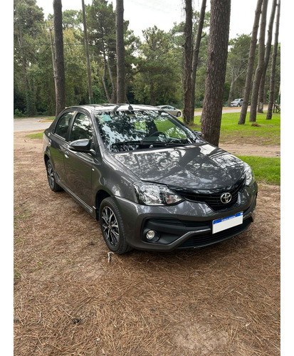 Toyota Etios 1.5 Sedan Xls
