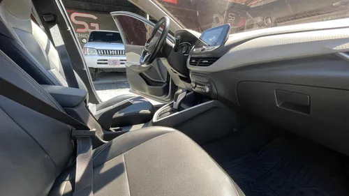 Chevrolet Onix 1.0T Premier Hatch At