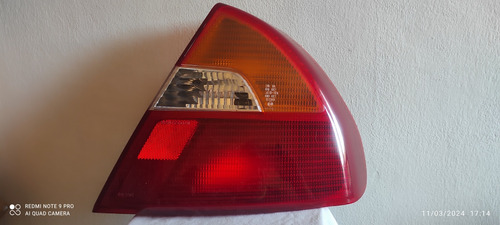 Stop Derecho Mitsubishi Lancer/signo Original 